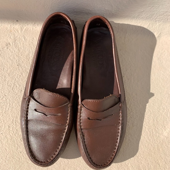 HALF PRICE !Women’s Todd’s Driving Shoe Brown NEW!